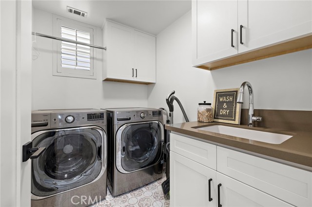 7 Bluewing Lane, Ladera Ranch CA: https://media.crmls.org/medias/be2a7a44-67f9-4066-9d15-4e035950cada.jpg