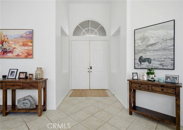 Detail Gallery Image 4 of 46 For 13405 Mesa Crest, Yucaipa,  CA 92399 - 4 Beds | 2/1 Baths