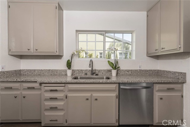 Detail Gallery Image 8 of 19 For 4213 Wilkinson Ave, Studio City,  CA 91604 - 3 Beds | 1/1 Baths