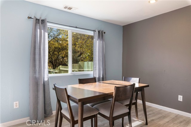 Detail Gallery Image 7 of 37 For 16055 29th, Clearlake,  CA 95422 - 3 Beds | 2/1 Baths