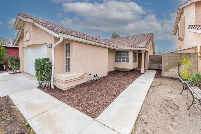 Image 3 for 14439 Woodland Dr, Fontana, CA 92337