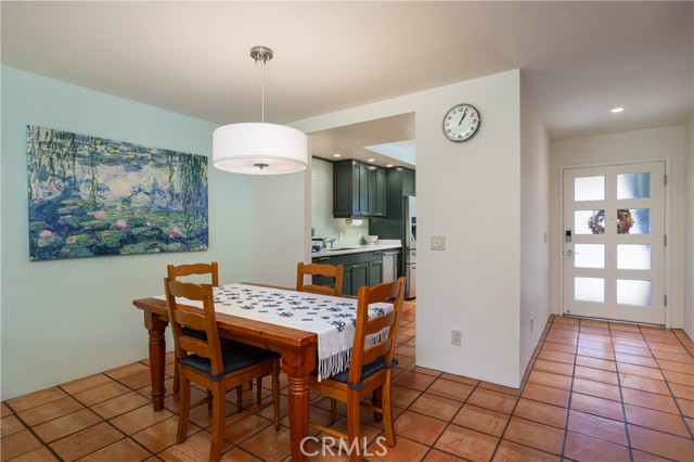 Detail Gallery Image 17 of 33 For 2012 Baja, Newport Beach,  CA 92660 - 3 Beds | 2 Baths