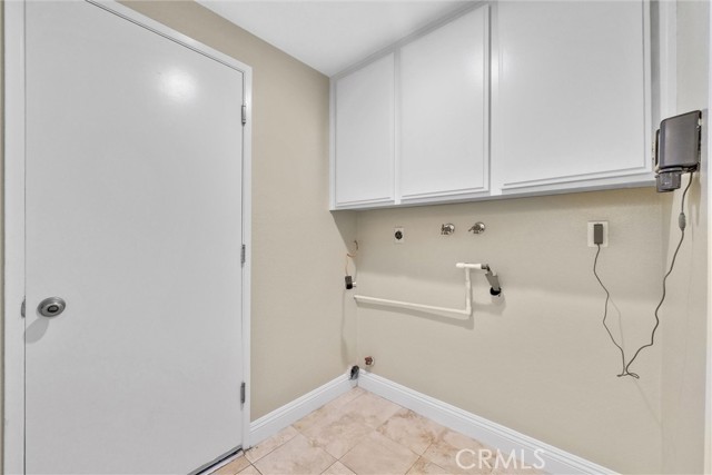 Detail Gallery Image 25 of 52 For 2548 Crown Way, Fullerton,  CA 92833 - 4 Beds | 2/1 Baths