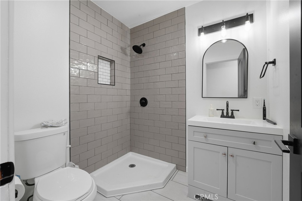 MLS #DW25264502 image #23