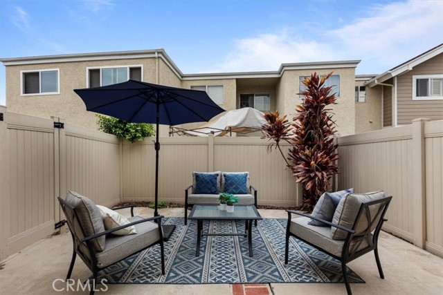 Detail Gallery Image 13 of 27 For 85 Oval Rd #3,  Irvine,  CA 92604 - 2 Beds | 2 Baths