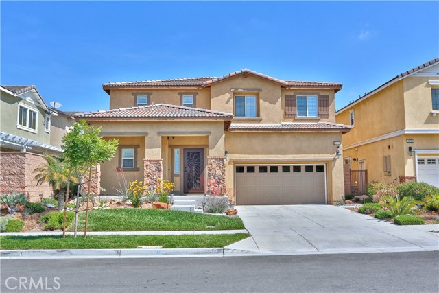 16742 Kalmia Ln, Fontana, CA 92336