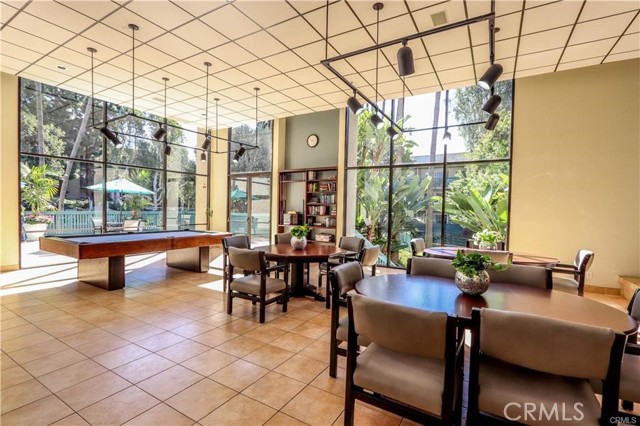 Detail Gallery Image 19 of 27 For 564 N Bellflower Bld #218,  Long Beach,  CA 90814 - 1 Beds | 1 Baths