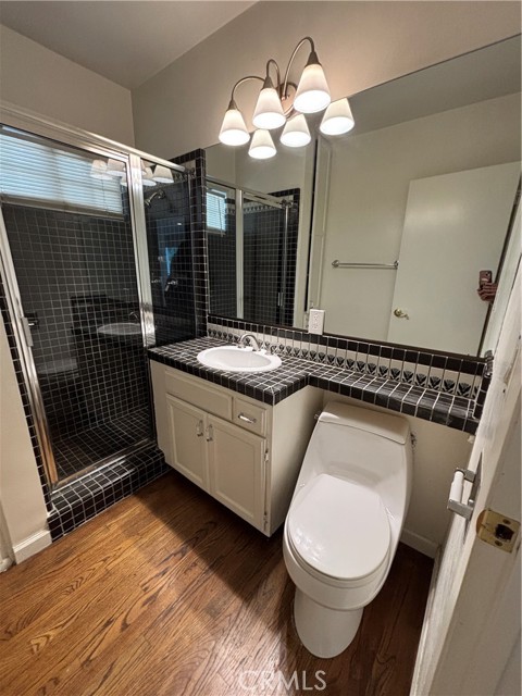 Detail Gallery Image 22 of 47 For 23070 Leonora, Woodland Hills,  CA 91367 - 3 Beds | 4 Baths