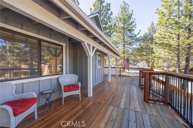 301 Downey Drive, Big Bear City CA: https://media.crmls.org/medias/be2f588c-4a0e-4004-952c-8882728ea4c1.jpg
