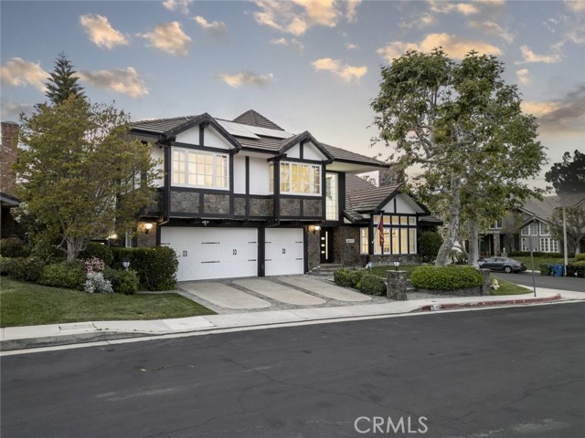 Detail Gallery Image 61 of 74 For 6037 Little Oak Ln, Woodland Hills,  CA 91367 - 5 Beds | 5 Baths