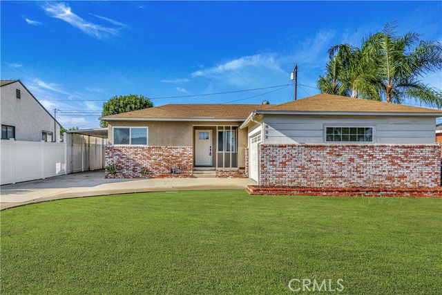 822 W B St, Ontario, CA 91762