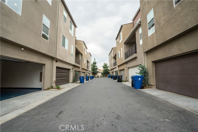 Detail Gallery Image 33 of 53 For 20618 Desert Ash, Winnetka,  CA 91306 - 4 Beds | 4 Baths