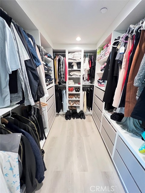 206 S Sunset Place, Monrovia CA: https://media.crmls.org/medias/be30d2f7-9b29-4109-aa53-d811716a961b.jpg