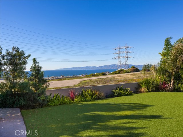 Detail Gallery Image 17 of 62 For 355 Hillcrest St, El Segundo,  CA 90245 - 5 Beds | 3 Baths