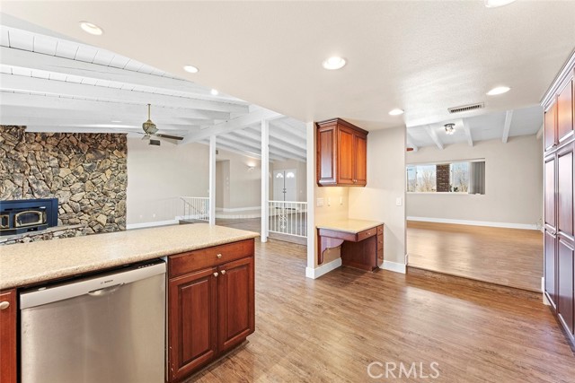 Image 16 of 75 For 31675 Contour