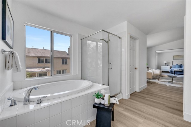 6556 Wells Springs Street, Eastvale CA: https://media.crmls.org/medias/be3274c3-e4a8-4a53-ba3a-84e2c22c82ba.jpg