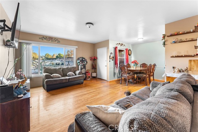 Detail Gallery Image 5 of 20 For 6003 N Briargate, Glendora,  CA 91740 - 3 Beds | 2 Baths