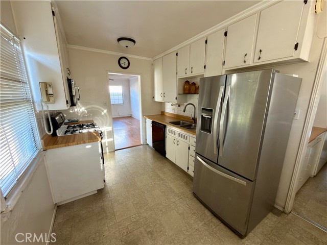 Image 5 of 15 For 5552 Vonnie