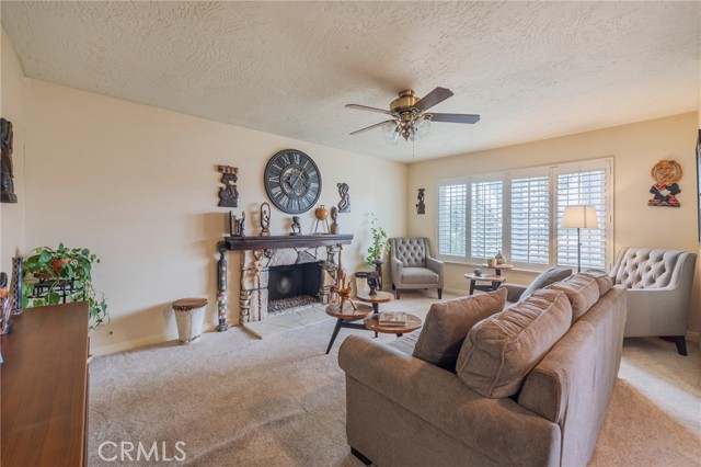 Detail Gallery Image 11 of 45 For 2219 S Elderberry Ave, Ontario,  CA 91762 - 4 Beds | 2 Baths