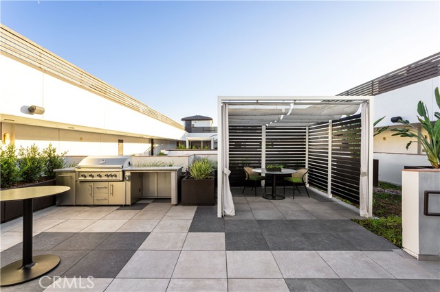 Detail Gallery Image 32 of 34 For 1333 S Orange Grove Ave #109,  Los Angeles,  CA 90019 - 2 Beds | 2 Baths