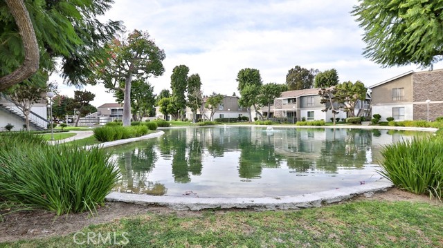 Detail Gallery Image 3 of 39 For 2829 S Fairview St #B,  Santa Ana,  CA 92704 - 2 Beds | 2 Baths