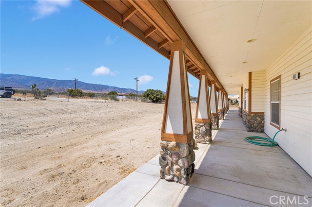Detail Gallery Image 33 of 43 For 460 Solano Rd, Pinon Hills,  CA 92372 - 4 Beds | 3/1 Baths