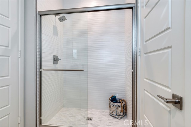 Detail Gallery Image 20 of 39 For 6509 Canyon Oaks Dr, Simi Valley,  CA 93063 - 5 Beds | 5/1 Baths