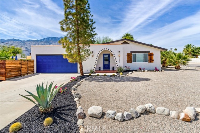 Detail Gallery Image 1 of 1 For 2525 N Cerritos Rd, Palm Springs,  CA 92262 - 3 Beds | 2 Baths