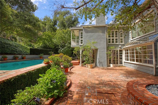 3847 Royal Woods Drive, Sherman Oaks CA: https://media.crmls.org/medias/be394ffd-9dad-413d-a7db-4331bd3451e1.jpg