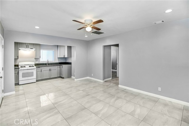 Detail Gallery Image 6 of 16 For 4846 Doane Ave, Riverside,  CA 92505 - 2 Beds | 1 Baths