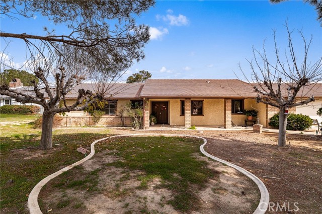 Detail Gallery Image 4 of 43 For 7659 Arcadia Ave, Hesperia,  CA 92345 - 3 Beds | 2 Baths