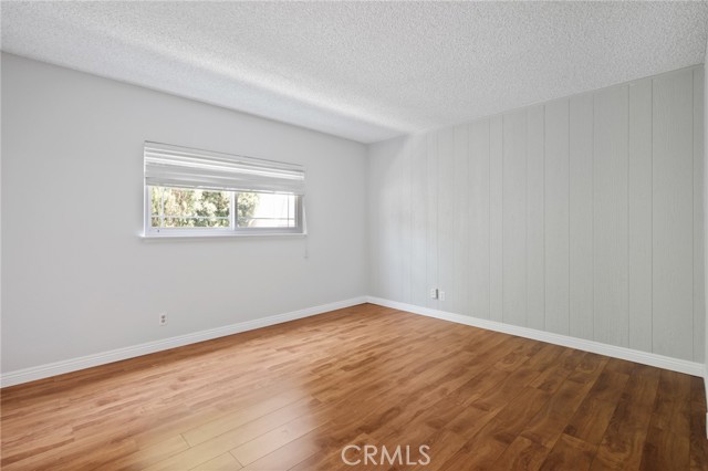 26424 Senator Avenue, Harbor City CA: https://media.crmls.org/medias/be3dc5ff-93d5-4f63-aa32-32dbdb35e6bf.jpg