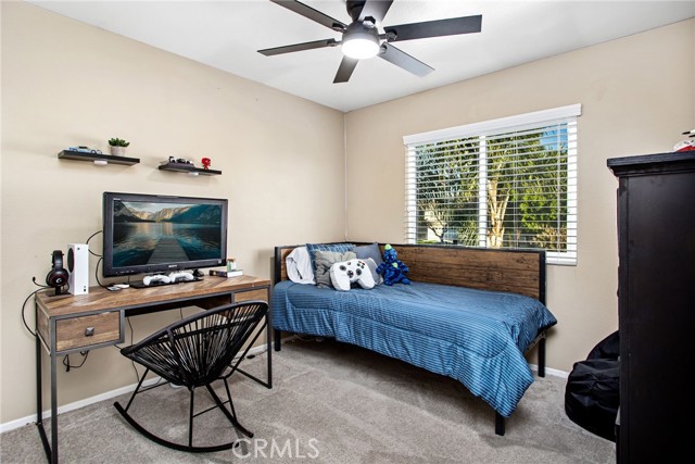 Detail Gallery Image 20 of 42 For 910 Pathfinder Way, Corona,  CA 92878 - 3 Beds | 2/1 Baths
