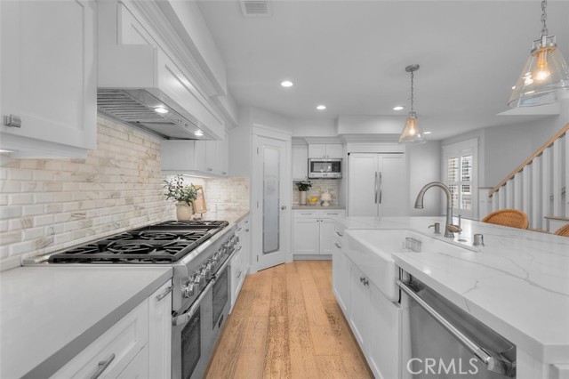 1605 Steinhart Avenue, Redondo Beach CA: https://media.crmls.org/medias/be3e7924-221e-4c06-b321-239a4e112c4d.jpg