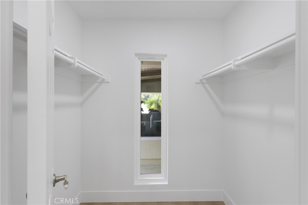 Be3ec43b 69f2 4070 A433 565c7ad27290