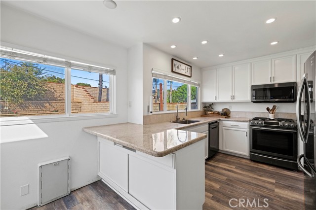 Image 15 of 42 For 27724 Crookshank Drive