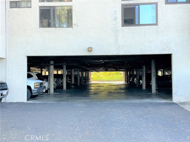 5032 Dorado Drive, Huntington Beach CA: https://media.crmls.org/medias/be40a0eb-3fb0-4f84-840b-420278242ccb.jpg