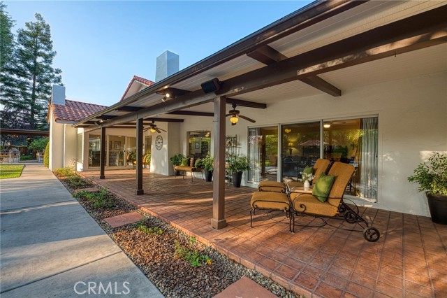 6695 N Van Ness Boulevard, Fresno CA: https://media.crmls.org/medias/be40a775-0828-4a61-9c54-bee2510c720b.jpg