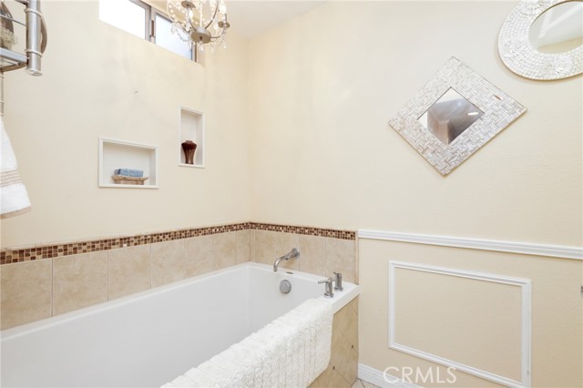 Detail Gallery Image 19 of 25 For 2402 via Mariposa 3a,  Laguna Woods,  CA 92637 - 3 Beds | 2 Baths