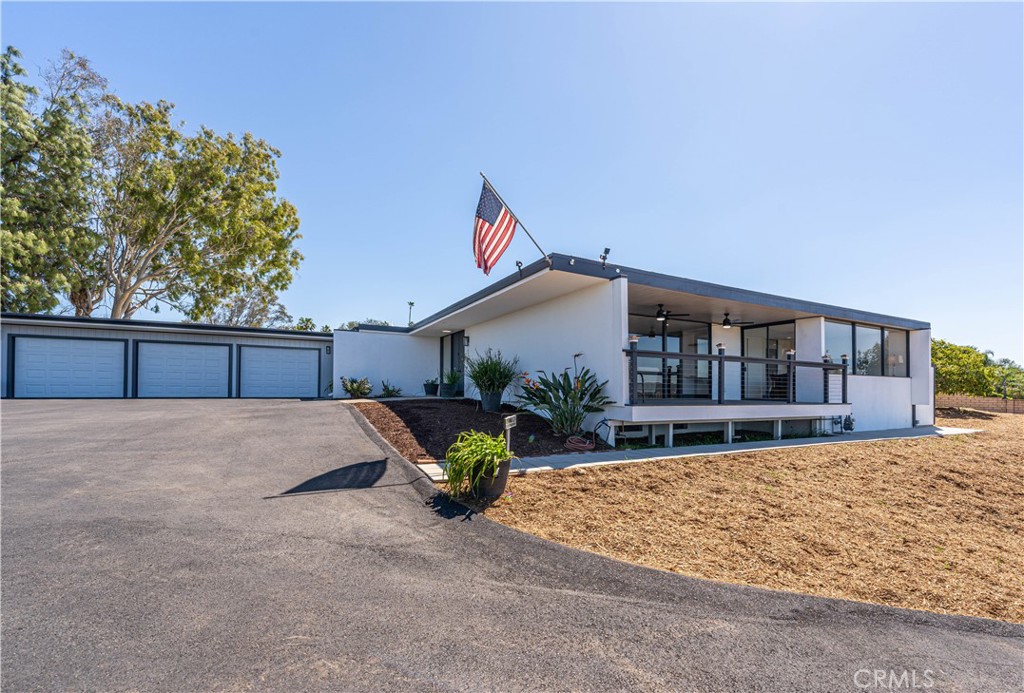 10220 Balmoral Court