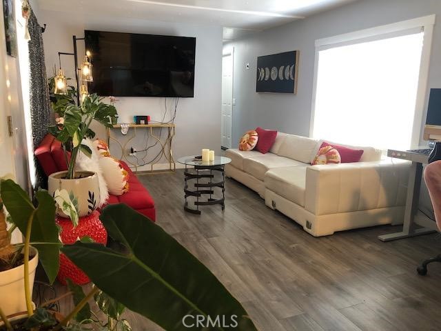 1618 W 132nd Street, Gardena CA: https://media.crmls.org/medias/be44f2f1-ac39-42eb-b926-a71ca4b92865.jpg