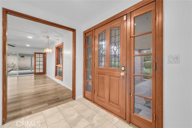 125 Lilac Lane, Brea CA: https://media.crmls.org/medias/be456490-fb88-42f2-a1d0-12d106dba6cb.jpg