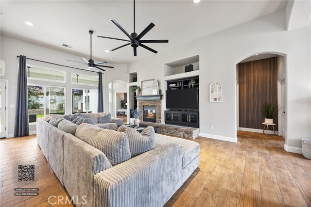 Detail Gallery Image 21 of 55 For 11605 Yarborough, Bakersfield,  CA 93312 - 5 Beds | 2/1 Baths