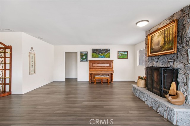 Detail Gallery Image 15 of 57 For 22751 Running Rabbit Ct, Canyon Lake,  CA 92587 - 3 Beds | 2 Baths