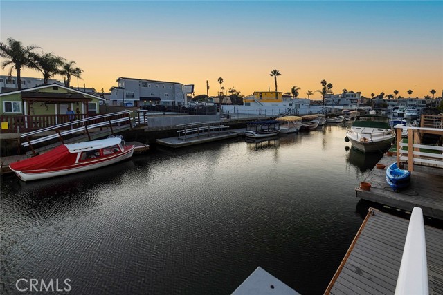 Detail Gallery Image 30 of 37 For 16755 Bay View Dr, Huntington Beach,  CA 92649 - 4 Beds | 2/1 Baths