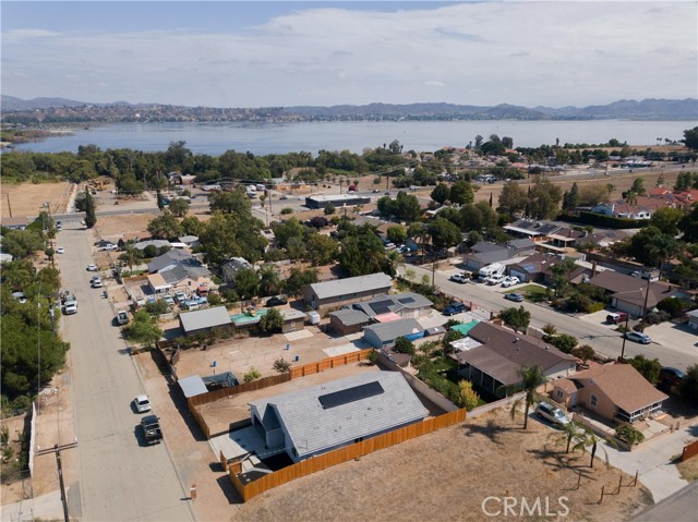 33140 Hill, Lake Elsinore CA: https://media.crmls.org/medias/be478c2c-48eb-4a41-965f-a4406b527c8e.jpg