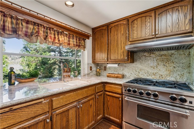 26215 Spyglass, Lake Arrowhead, CA 92352