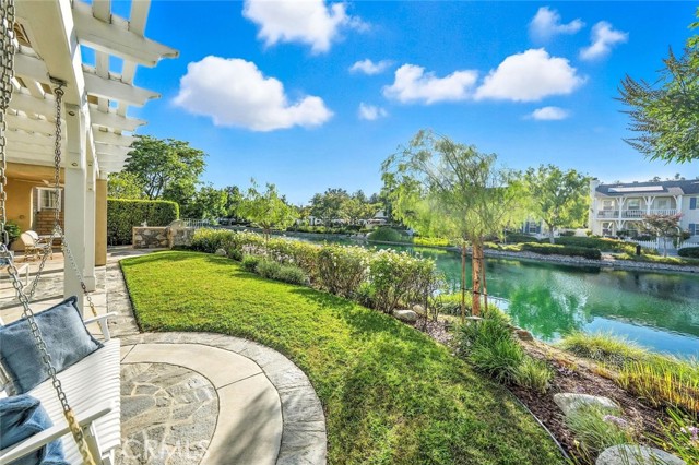 27052 Island Road, Valencia CA: https://media.crmls.org/medias/be482dda-e0f3-47f4-9b3c-e7ae13653590.jpg