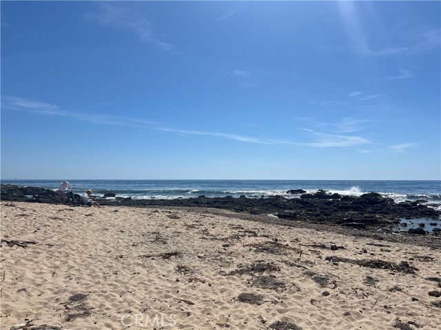 4621 Wayne Road, Corona del Mar CA: https://media.crmls.org/medias/be495767-7ad2-4e8c-bd39-7f29a58ec5e8.jpg