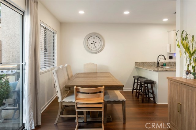 Detail Gallery Image 10 of 37 For 229 Windsong Ct, Azusa,  CA 91702 - 3 Beds | 3 Baths